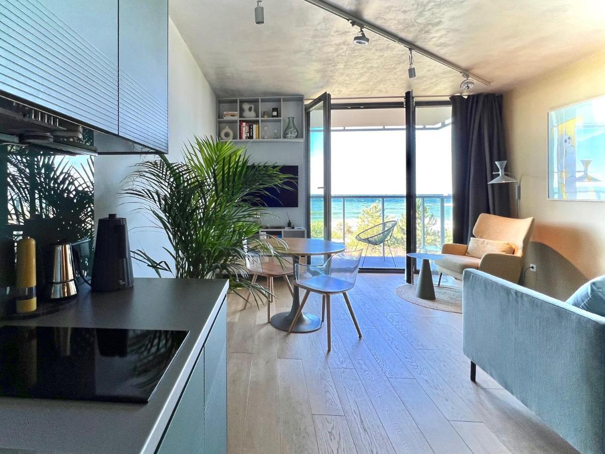 Tuz Przy Plazy - Nowoczesny Apartament Z Tarasem I Pieknym Widokiem Na Baltyk ミエルノ エクステリア 写真